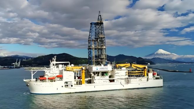 急着去海底挖？日企说：没中国稀土，他们最多撑3-6个月(1)