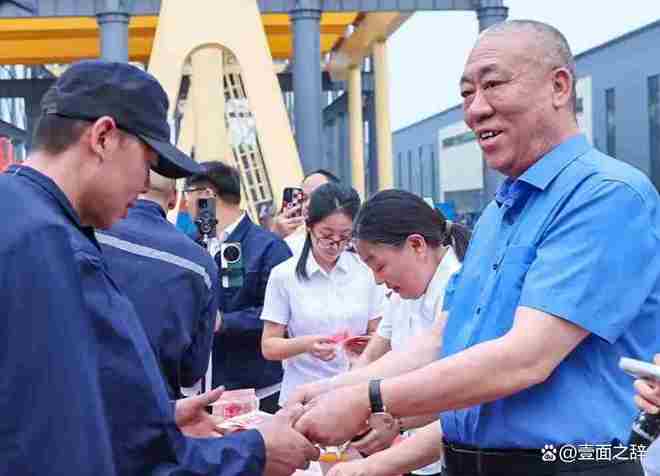 崔培军:如果员工都没满意,老板却在外面盲目捐款,那叫沽名钓誉(1) 崔培军:如果员工都没满意,老板却在外面盲目捐款,那叫沽名钓誉(1)