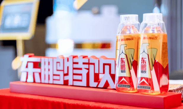 千亿东鹏饮料港股破发,中东主权基金也带不动它?(1) 千亿东鹏饮料港股破发,中东主权基金也带不动它?(1)