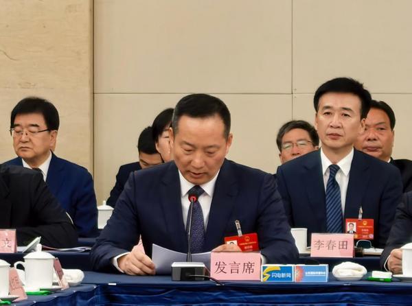 全国人大代表郑月明:“十五五”新材料产业将迎来高质量发展新机遇(2) 全国人大代表郑月明:“十五五”新材料产业将迎来高质量发展新机遇(2)