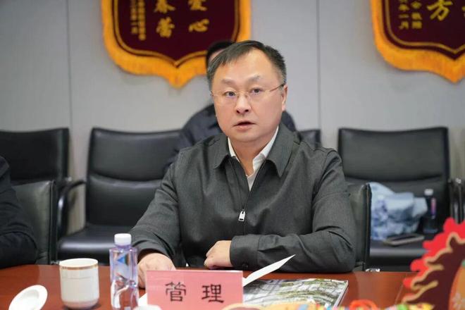 北新建材董事长管理带队拜访中国建筑装饰协会(3) 北新建材董事长管理带队拜访中国建筑装饰协会(3)
